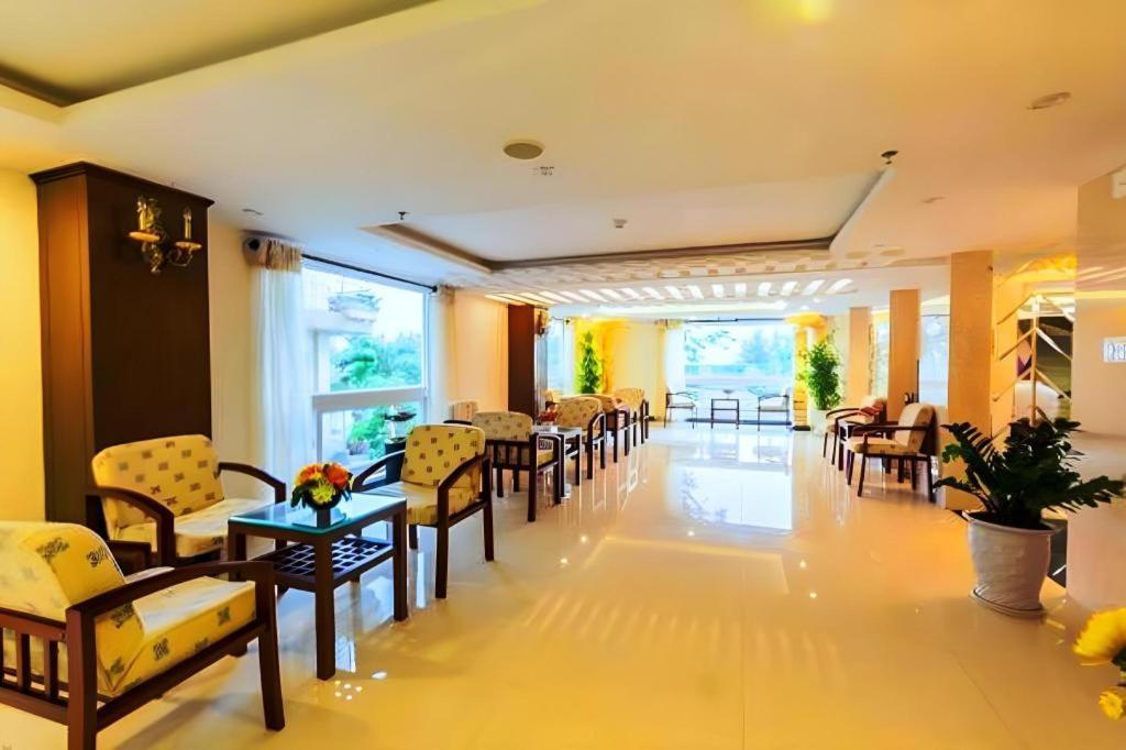 Ocean View Danang Hotel Екстер'єр фото